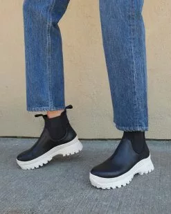 Loeffler Randall Tara Black/Cream Weather Boot